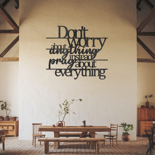7 Ways to Style Patriotic Metal Wall Art in Your Home